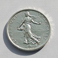 5 франков Франция 1960 года. Серебро 835. Монета в отличном состоянии. 60