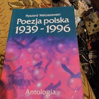 Польская поэзия 1939-1996 г.г. на польском языке. Антология.