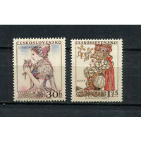 Чехословакия - 1956, 1957 - Национальные костюмы - 2 марки. MLH.  (Лот 15De)