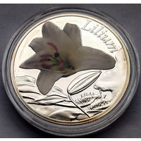 Лилия. Красота цветов, 10 рублей 2013