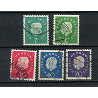 ФРГ - 1959 - Стандарты. Теодор Хойс - [Mi. 302-306] - полная серия - 5 марок. Гашеные.  (LOT M30)