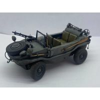 Модель автомобиля SCHWIMMWAGEN в масштабе 1/35.