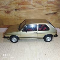 VW Golf GTI. White Box.1:24.