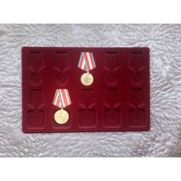 Планшет на 5 медалей Д32 и 5 орденов, горизонтальный.