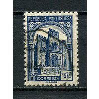 Португалия - 1935 - Старый собор Коимбры - [Mi. 589] - полная серия - 1 марка. Гашеная.  (Лот 19DL)