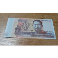100 риэлей 2014 года Камбоджи с  рубля**0589020