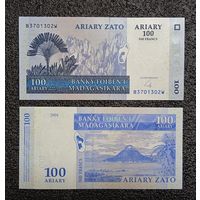 100 ариари Мадагаскар 2004 г. UNC