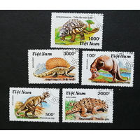 Вьетнам 1990 г. Динозавры. Фауна. полная серия из 5 марок #0218-Ф1P50