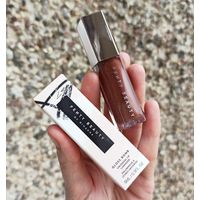 Блеск Fenty Beauty by Rihanna Gloss Bomb Universal Lip Luminizer 9 ml в оттенке 05 Hot Chocolit