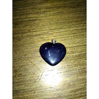 Кулон из натурального камня сердце кварц
