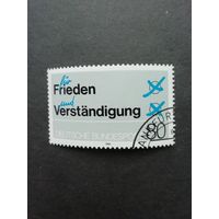 ФРГ 1984 Марка "За мир и взаимопонимание, избирательный бюллетень" (гашеная с клеем) Mi.1231