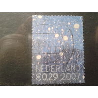 Нидерланды 2007 Новогодняя марка, падает снег