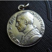 Медальон католический. Папа Пий XII. 1950 год. Рим.