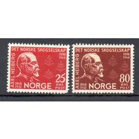 Норвежский дипломат, финансист и меценат Аксель Хейберг Норвегия 1948 год серия из 2-х марок