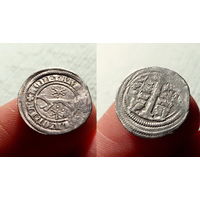 Королевство Славония, г. Загреб, 13 век (Бела, Роланд, Генрих), денарий. На аверсе куница.
