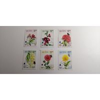 Лаос 1988. Международная выставка марок "Finlandia '88" - Хельсинки, Финляндия - Бабочки и цветы. Полная серия
