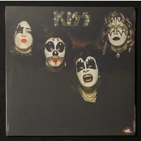 Kiss – Kiss