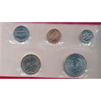 Годовой набор монет США 2003 г. с одним долларом Сакагавея "Парящий орел" двор D (1; 10; 25; 50 центов + 1 доллар) _UNC