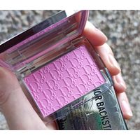 Румяна Dior Backstage Rosy Glow 001 Pink