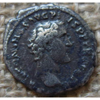 Денарий Антонина Пия (140-144 гг..) 2,91гр.19,3мм.