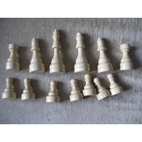 Остатки от деревянных шахмат лотом