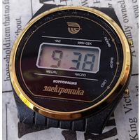 Не частые часы "Электроника-Корпорация" скорей всего не ношеные старт с 10 рублей!