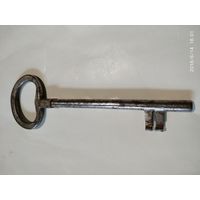 Старинный железный ключ. Начало XX-го века.Длина 154 мм.