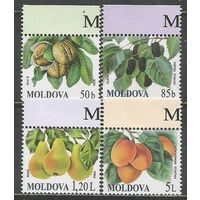 Молдова. Фрукты. 2009г. Mi#669-72. Серия.