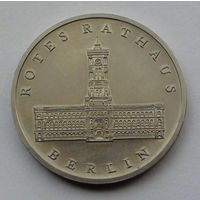 Германия - ГДР 5 марок. 1987. 750 лет Берлину – Красная Ратуша