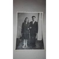 Старое фото семейной пары 1951г