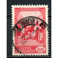 Португальские колонии - Гвинея - 1948 - Барабанщик 1Е - [Mi.265] - 1 марка. Гашеная.  (Лот 86ET)-T5P1