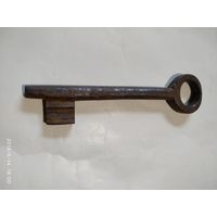 Старинный стальной ключ.Начало XX-го века. Длина 115 мм.