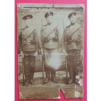 Фото кабинет-портрет "Солдаты РИ с винтовками", до 1917 г.
