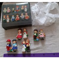 Набор 8 шт, фигурки детей в национальных костюмах, из Германии+ Оригинальная коробка. Недорогой старт! Распродажа коллекции.