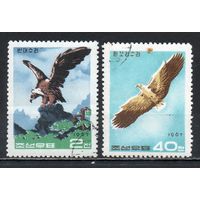 Хищные птицы КНДР 1967 год 2 марки