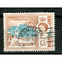 Британские колонии - Бермуды - 1962/1969 - Королева Елизавета II и архитеткутра 9Р - [Mi.169] - 1 марка. Гашеная.  (Лот 65AL)