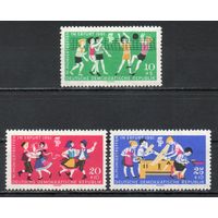 Пионеры ГДР 1961 год серия из 3-х марок