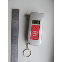 Измеритель давления и глубины протектора шин 2 в 1