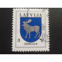 Латвия 2010 герб