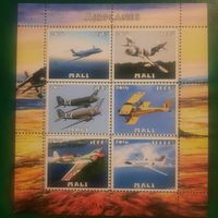 Мали 2016. Самолеты. Малый лист