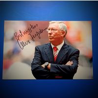 Фото с автографом бывшего тренера Манчестер Юнайтед Алекса Фергюсона.