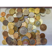 Монет мира 190 шт с рубля