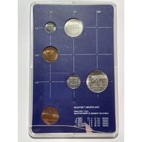 Нидерланды, годовой набор 1985 (5 монет+жетон)