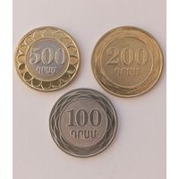 Армения. 500, 200, 100 драмов 2003. UNC