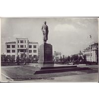 1953 год Москва Памятник Горькому