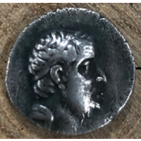 Греция Каппадокия Ariobarzanes I. AR-драхма Мазака Афина-Король Ариобарзан I, 96-63 до н. э. Город Мазака.3,26гр.17мм