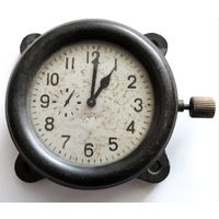 Часы Златоуст. часовой завод  1956 года. Приборные. Редкие
