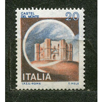 Замок Кастель-дель-Монте. Италия. 1980. Чистая