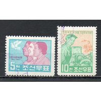 8 Марта КНДР 1960 год серия из 2-х марок