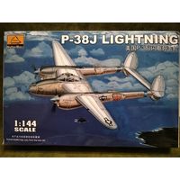 Модель P-38J Lightning, масштаб 1:144